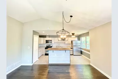 433 Gloria Lane #433, Oswego, IL 60543 - Photo 6