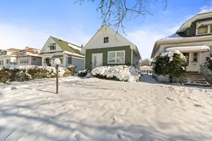 635 S 18th Ave, Maywood, IL 60153 - Photo 1