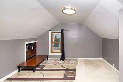 683 Columbia Avenue, Elgin, IL 60120 - Photo 18