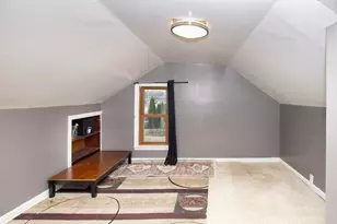 683 Columbia Ave, Elgin, IL 60120 - Photo 18