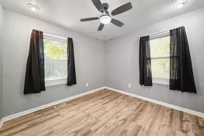 2011 219th Street, Sauk Village, IL 60411 - Photo 18