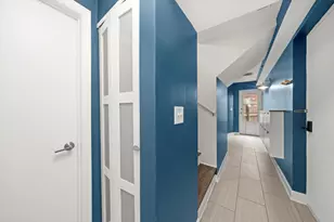 2208 W Diversey Ave, Chicago, IL 60647 - Photo 18