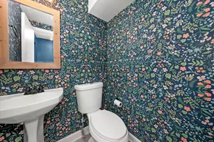 2208 W Diversey Ave, Chicago, IL 60647 - Photo 20