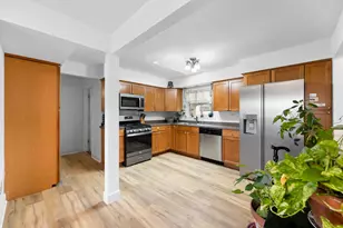 7307 W College Dr, Palos Heights, IL 60463 - Photo 6