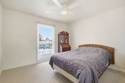 1032 Oak Tree Trail, Lake Villa, IL 60046 - Photo 16