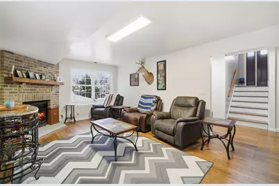 1032 Oak Tree Trail, Lake Villa, IL 60046 - Photo 12