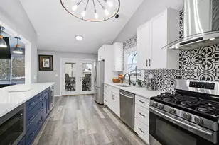 1032 Oak Tree Trail, Lake Villa, IL 60046 - Photo 6