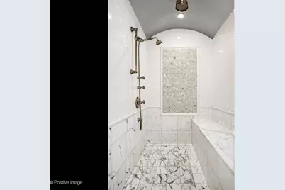 680 N Lake Shore Drive #921, Chicago, IL 60611 - Photo 16