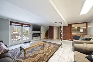 10043 S 84th Ave, Palos Hills, IL 60465 - Photo 14