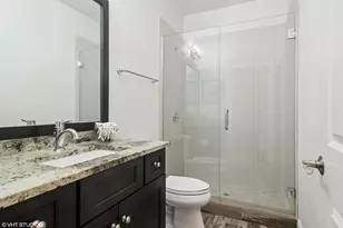 5744 W Ainslie St, Chicago, IL 60630 - Photo 24