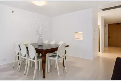 680 N Lake Shore Drive #920, Chicago, IL 60611 - Photo 6