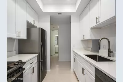 680 N Lake Shore Drive #920, Chicago, IL 60611 - Photo 10