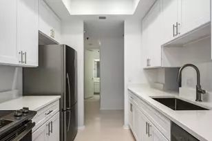 680 N Lake Shore Dr, Chicago, IL 60611 - Photo 10