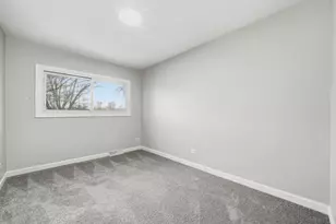 1388 Jill Ct, Glendale Heights, IL 60139 - Photo 12