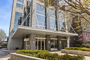 1901 S Calumet Ave, Chicago, IL 60616 - Photo 2