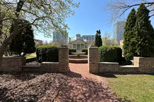 1901 S Calumet Ave, Chicago, IL 60616 - Photo 36