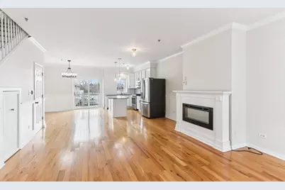 183 N East River Road #C5, Des Plaines, IL 60016 - Photo 6