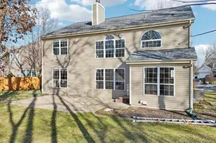 1986 S Egret Ct, Libertyville, IL 60048 - Photo 2