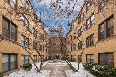 7637 N Greenview Avenue #2W, Chicago, IL 60626 - Photo 2