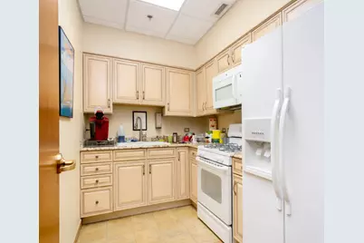 739 E North Avenue, Glendale Heights, IL 60139 - Photo 10
