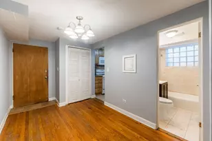 4044 N California Ave, Chicago, IL 60618 - Photo 4