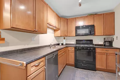 263 S Clubhouse Drive #110, Palatine, IL 60074 - Photo 10