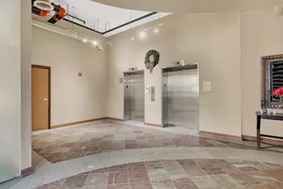 811 W 15th Place #610, Chicago, IL 60608 - Photo 28