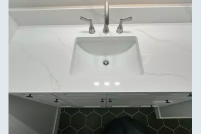 [Address not provided], Chicago, IL 60611 - Photo 12