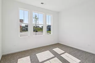 1228 Wild Tulip Cir, Bartlett, IL 60103 - Photo 6