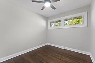 15519 Elm St, South Holland, IL 60473 - Photo 10