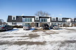 1133 Royal St George Dr, Naperville, IL 60563 - Photo 2