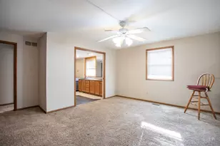 1133 Royal St George Dr, Naperville, IL 60563 - Photo 14