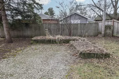 301 E Douglas Street, Saint John, IL 61873 - Photo 30