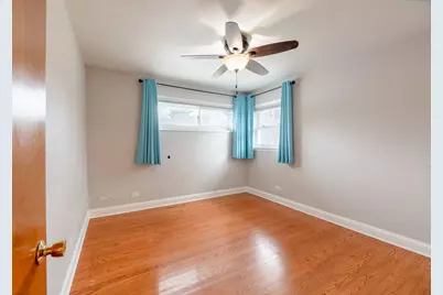 114 N Forest Avenue, Palatine, IL 60074 - Photo 12