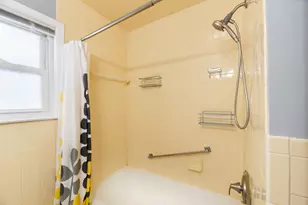 114 N Forest Ave, Palatine, IL 60074 - Photo 16