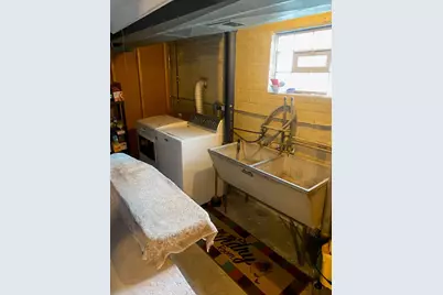 372 Bensley Avenue, Calumet City, IL 60409 - Photo 16