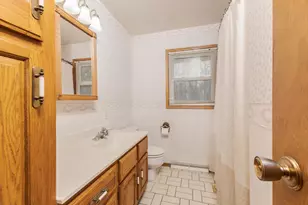 118 Gottlieb Ct, Creve Coeur, IL 61610 - Photo 12