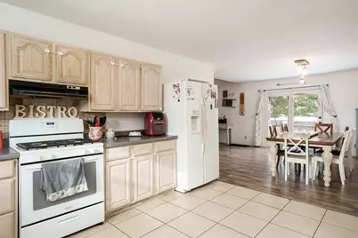 1020 W Perry Street, Belvidere, IL 61008 - Photo 20