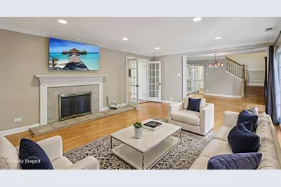 6619 Palma Lane, Morton Grove, IL 60053 - Photo 6