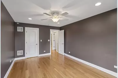 6619 Palma Lane, Morton Grove, IL 60053 - Photo 44