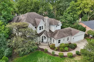 6619 Palma Ln, Morton Grove, IL 60053 - Photo 1