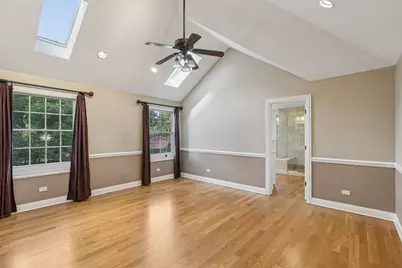 6619 Palma Lane, Morton Grove, IL 60053 - Photo 12