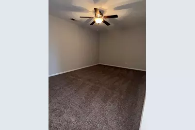 203 W Park Avenue #A, Sugar Grove, IL 60554 - Photo 12