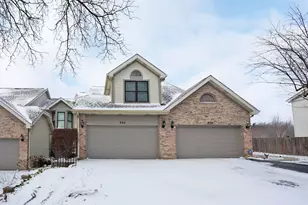 966 N Auburn Woods Dr, Palatine, IL 60067 - Photo 1