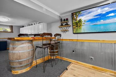 1002 Bruce Drive, Elgin, IL 60120 - Photo 20