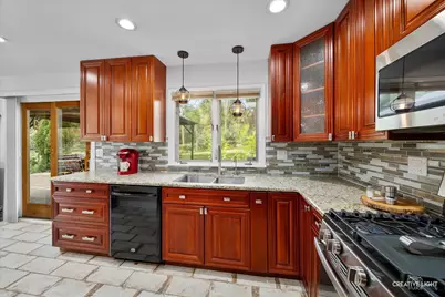 1002 Bruce Drive, Elgin, IL 60120 - Photo 12