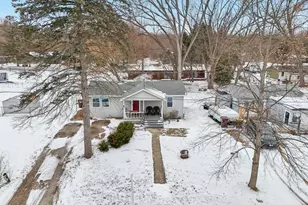 4609 W Shore Dr, Wonder Lake, IL 60097 - Photo 22
