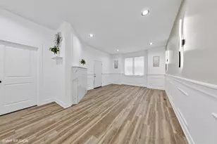 6630 S Drexel Ave, Chicago, IL 60637 - Photo 2