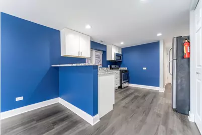 [Address not provided], Chicago, IL 60618 - Photo 8