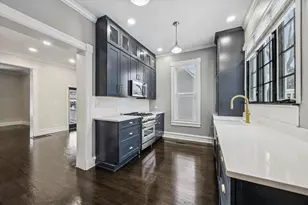 322 N Ashland Ave, La Grange Park, IL 60526 - Photo 10